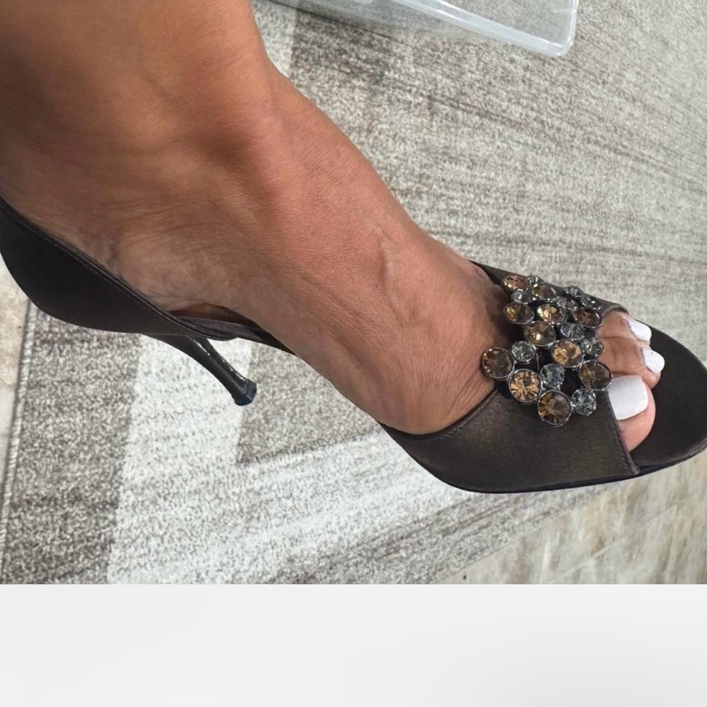 Stuart Weitzman Elegant Brown Heels with Gem Embellishments